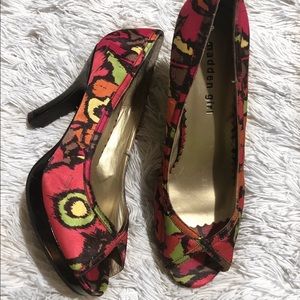 Floral Peep Toe Pumps